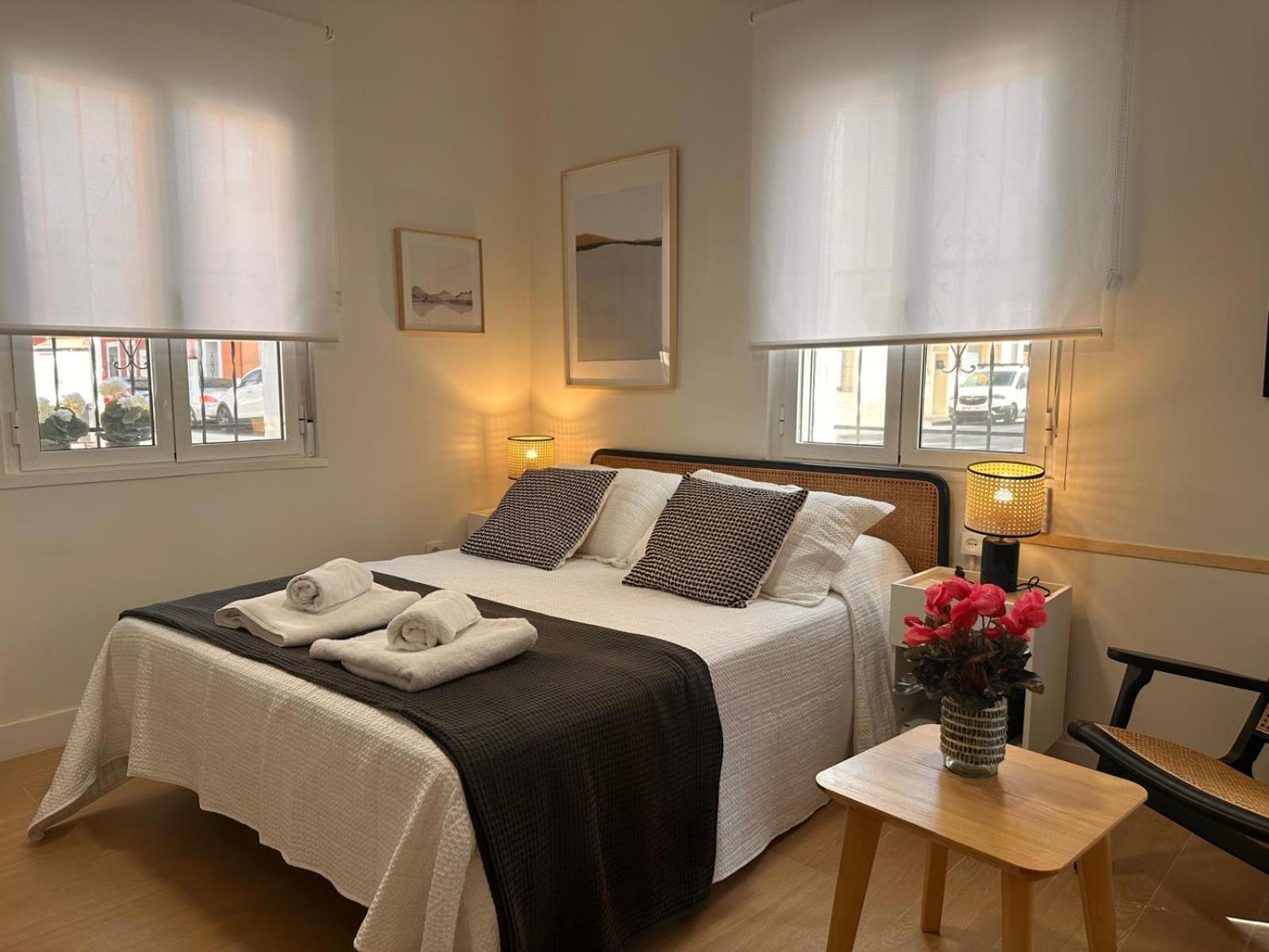 Apartaestudio Muy Proximo Valencia برجست المظهر الخارجي الصورة